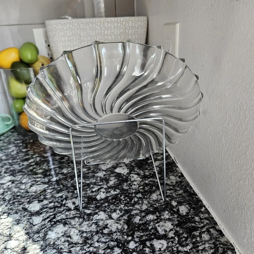 Vintage‎ clear glass swirl serving plate